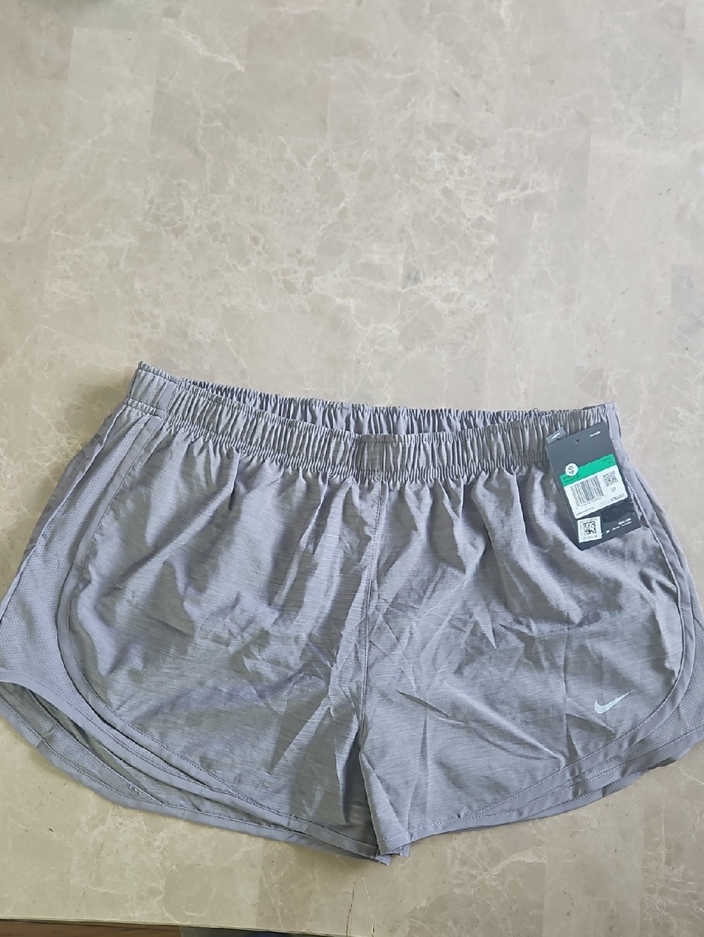 Nike Light Gray Womens Dry Fit Shorts Size Xl - Picture 1 of 9